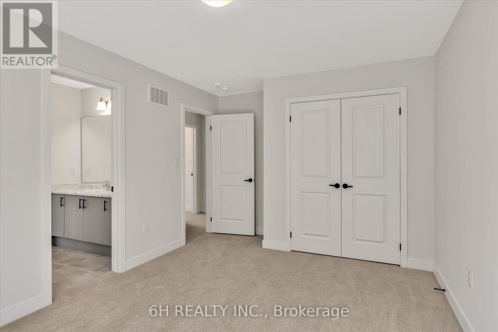 329 O'toole Crescent, Peterborough (Monaghan Ward 2), Ontario  K9K 0J4 - Photo 30 - X12407728