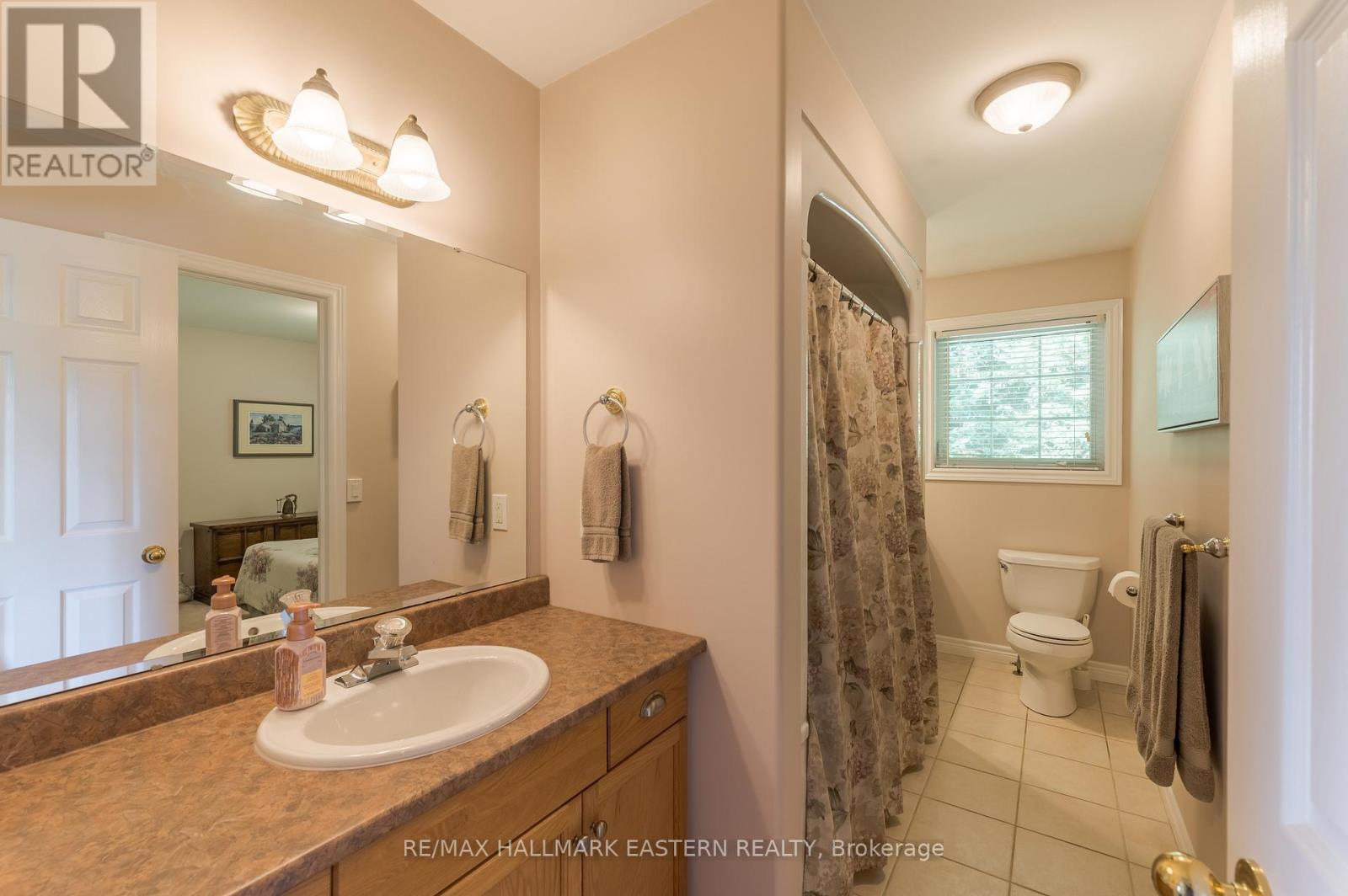 27 Woodland Trail, Kawartha Lakes (Manvers), Ontario  K0L 1A0 - Photo 27 - X12408127