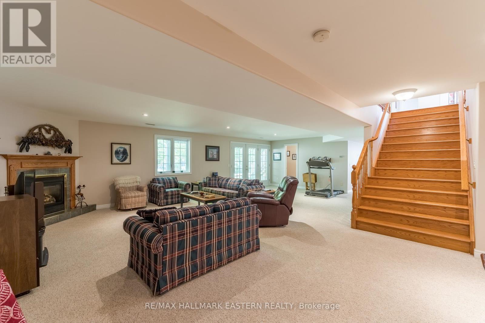27 Woodland Trail, Kawartha Lakes (Manvers), Ontario  K0L 1A0 - Photo 30 - X12408127