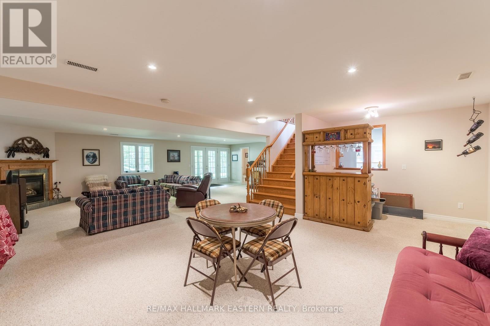 27 Woodland Trail, Kawartha Lakes (Manvers), Ontario  K0L 1A0 - Photo 31 - X12408127