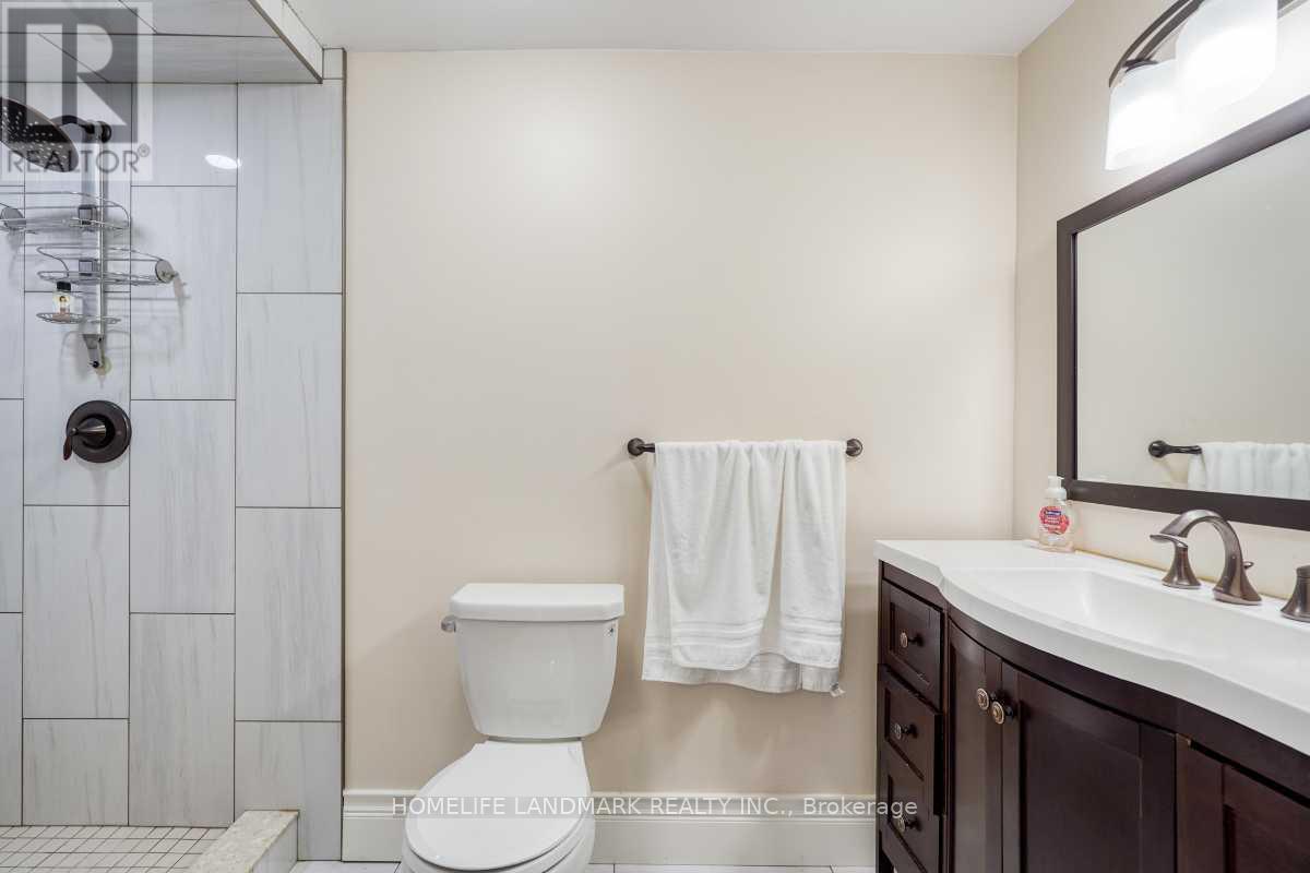1740 Waddell Avenue, Peterborough (Otonabee Ward 1), Ontario  K9K 2G5 - Photo 41 - X12408331
