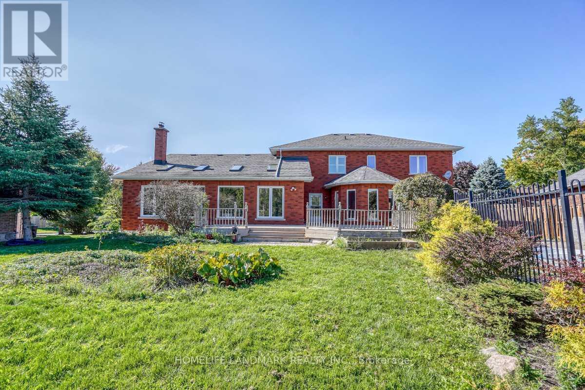 1740 Waddell Avenue, Peterborough (Otonabee Ward 1), Ontario  K9K 2G5 - Photo 44 - X12408331