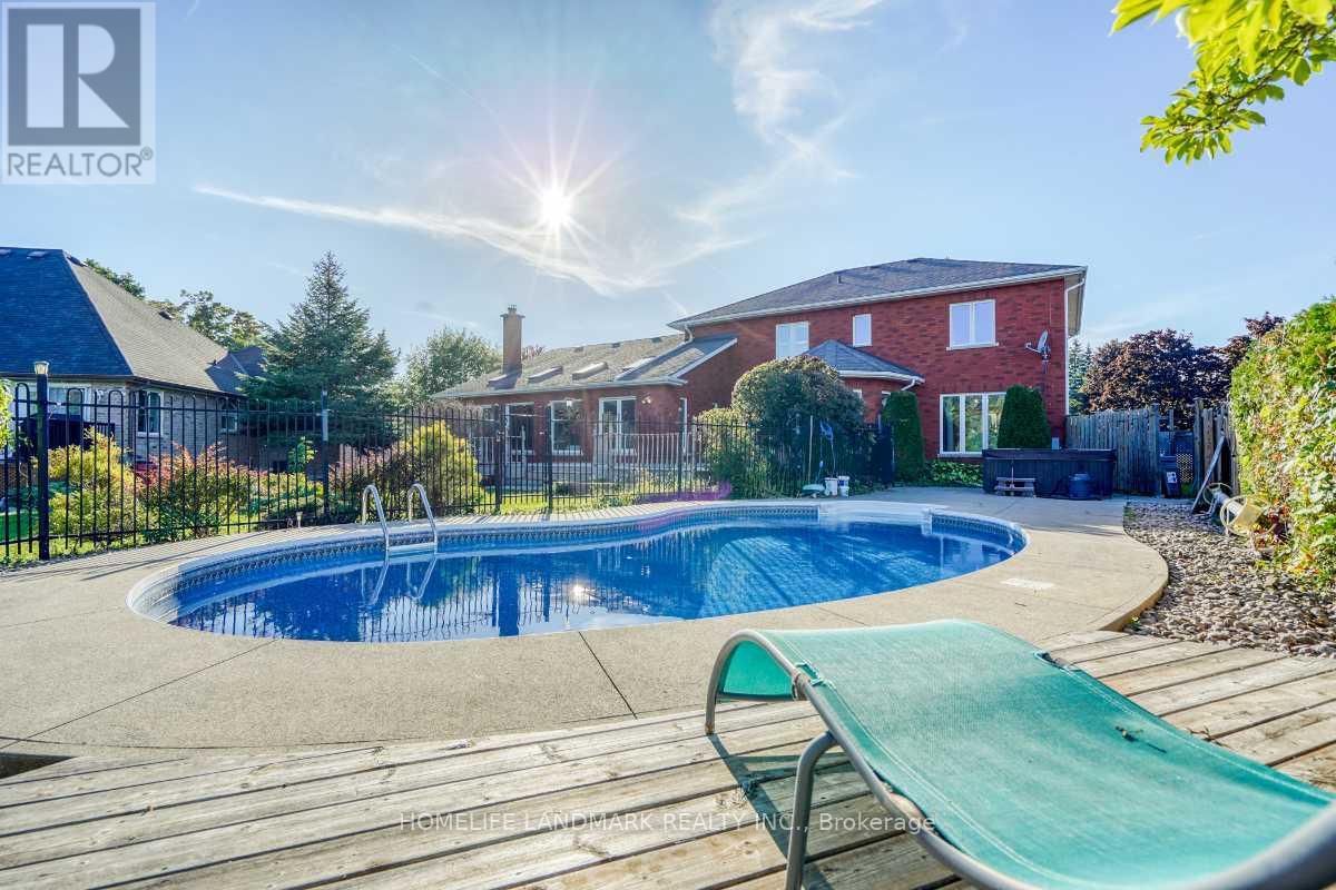 1740 Waddell Avenue, Peterborough (Otonabee Ward 1), Ontario  K9K 2G5 - Photo 49 - X12408331