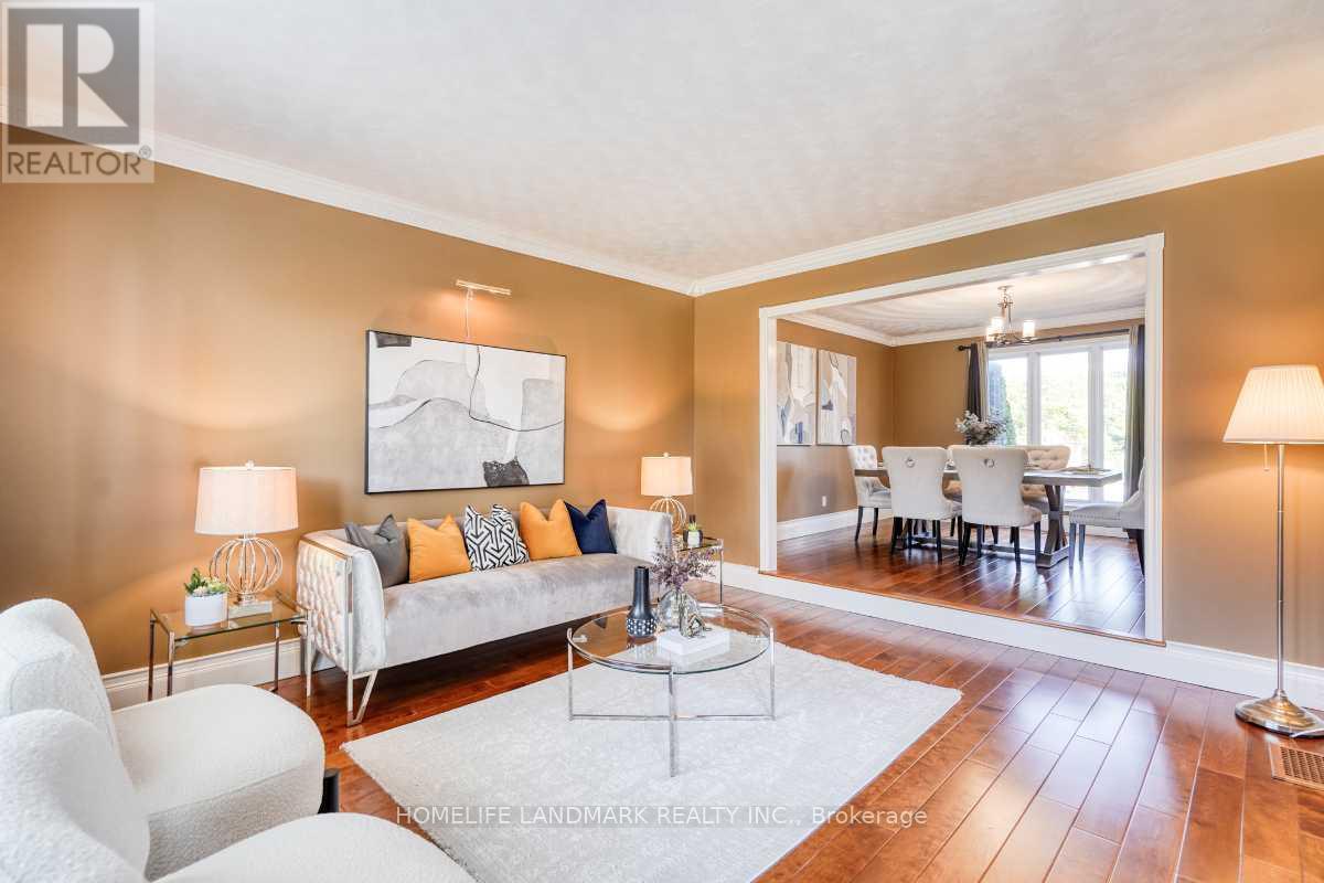 1740 Waddell Avenue, Peterborough (Otonabee Ward 1), Ontario  K9K 2G5 - Photo 6 - X12408331