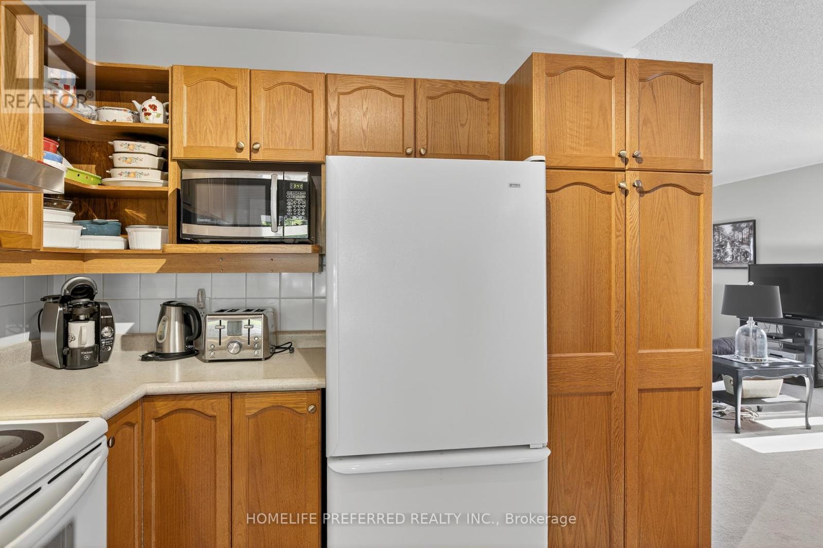 955 Ralphson Crescent, Peterborough (Otonabee Ward 1), Ontario  K9J 8R5 - Photo 16 - X12408495