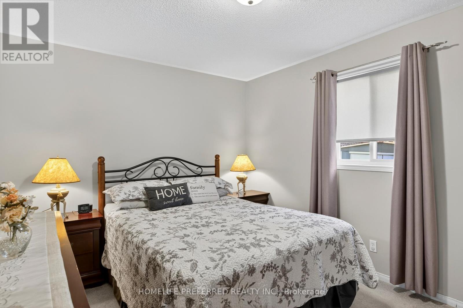 955 Ralphson Crescent, Peterborough (Otonabee Ward 1), Ontario  K9J 8R5 - Photo 20 - X12408495