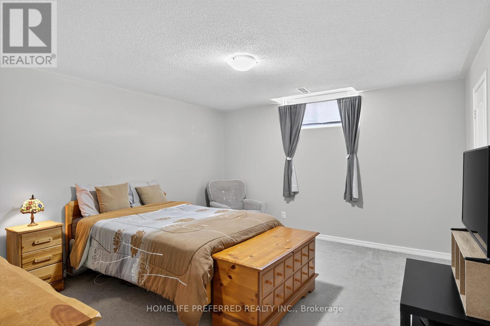 955 Ralphson Crescent, Peterborough (Otonabee Ward 1), Ontario  K9J 8R5 - Photo 30 - X12408495