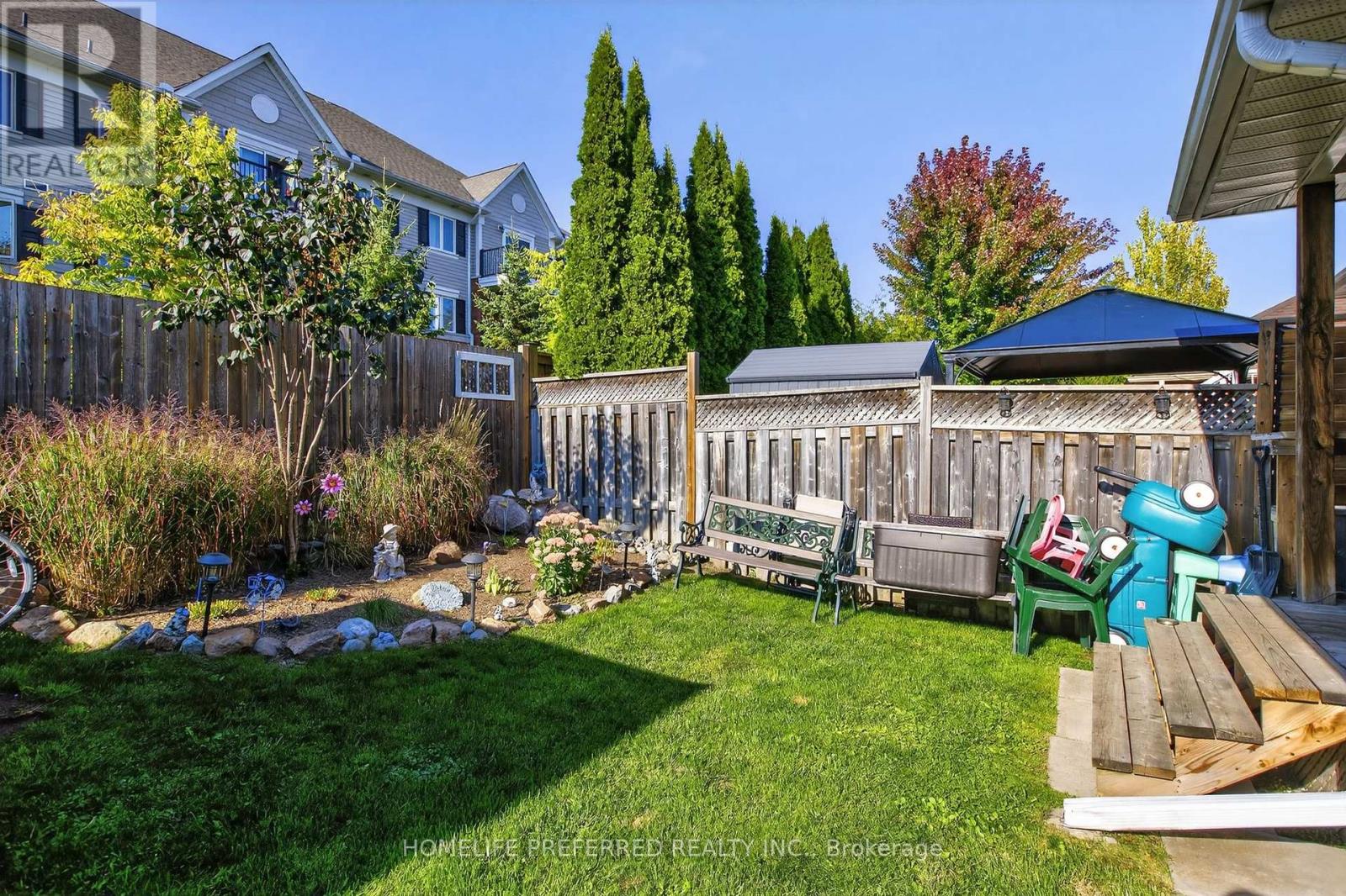955 Ralphson Crescent, Peterborough (Otonabee Ward 1), Ontario  K9J 8R5 - Photo 37 - X12408495