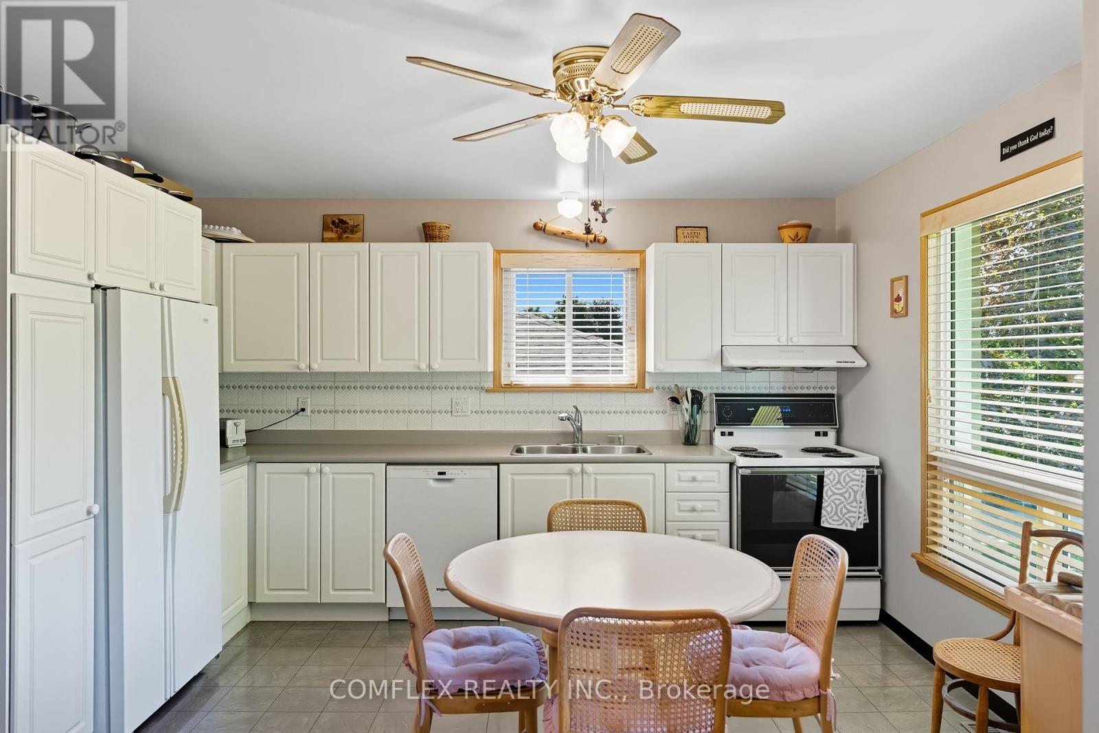 229 Middlefield Road, Peterborough (Ashburnham Ward 4), Ontario  K9J 8H4 - Photo 12 - X12408723