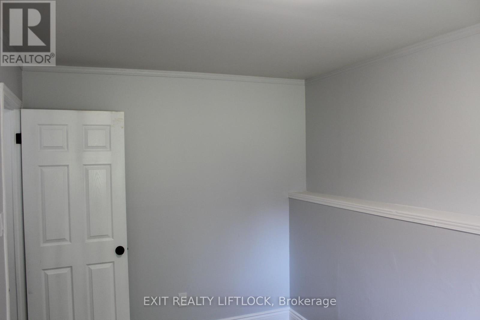 166 Stewart Street, Peterborough (Town Ward 3), Ontario  K9J 3M5 - Photo 17 - X12408920