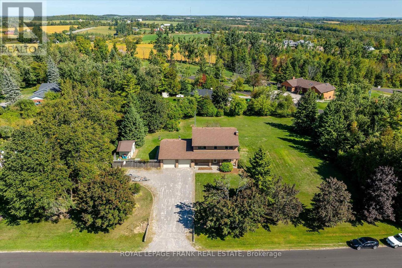 549 Bissview Avenue, Selwyn, Ontario  K9J 6X4 - Photo 2 - X12409035