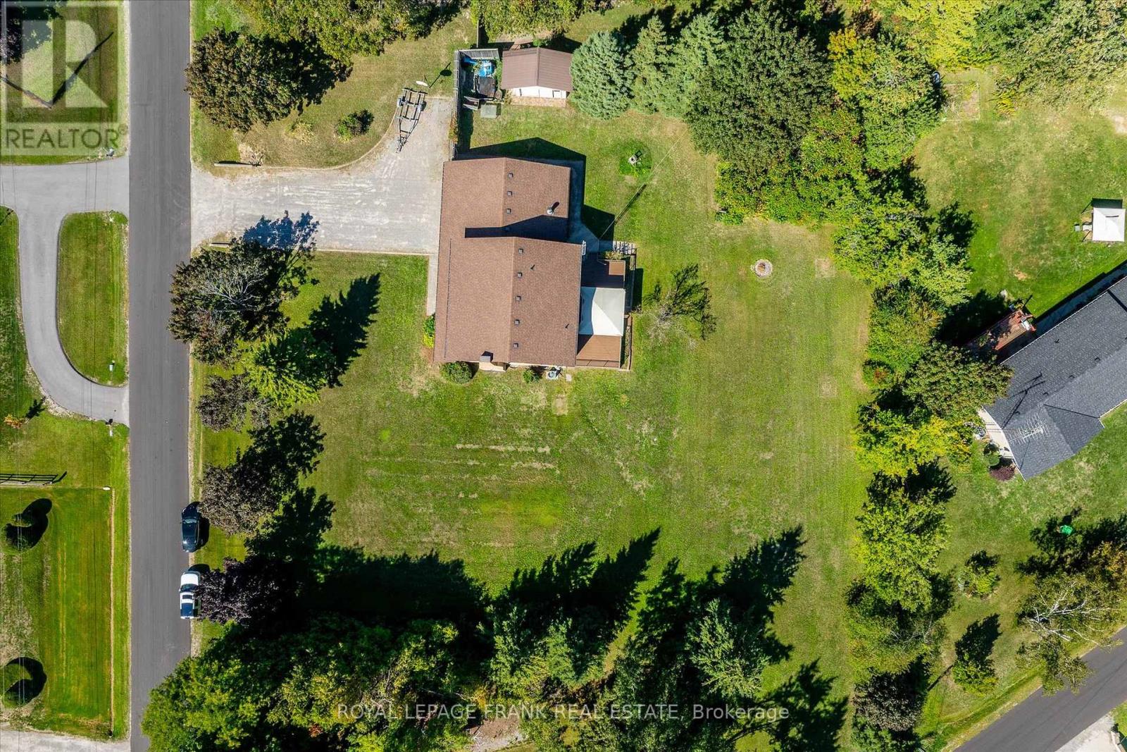 549 Bissview Avenue, Selwyn, Ontario  K9J 6X4 - Photo 49 - X12409035