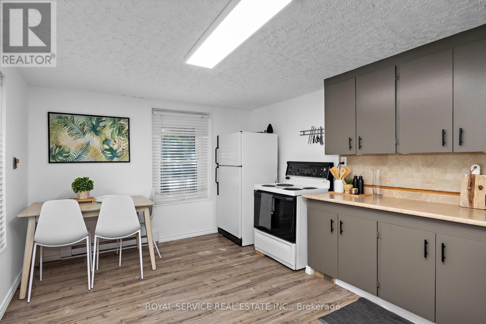 73 King Street W, Cavan Monaghan (Millbrook Village), Ontario  L0A 1G0 - Photo 14 - X12409188