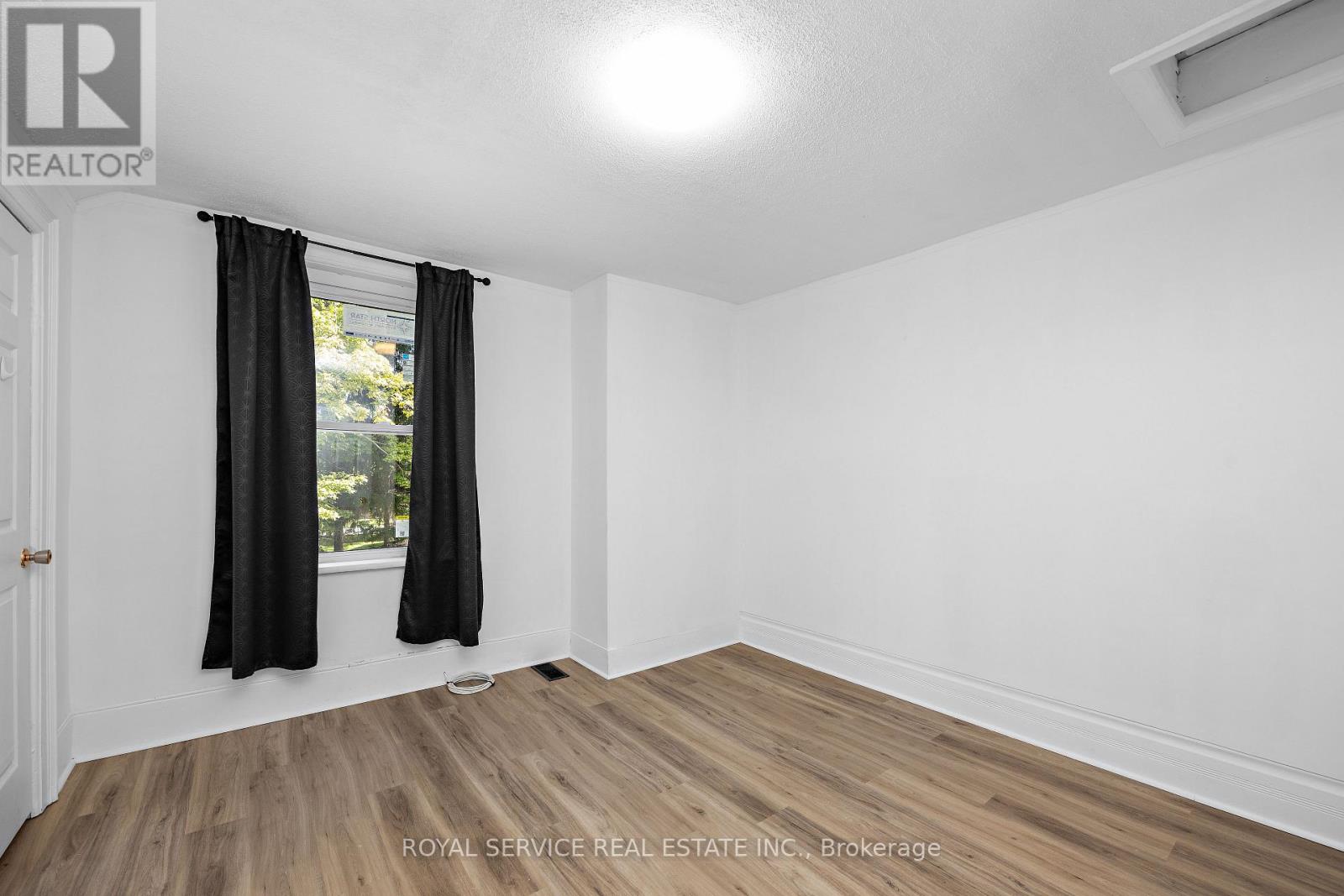 73 King Street W, Cavan Monaghan (Millbrook Village), Ontario  L0A 1G0 - Photo 34 - X12409188