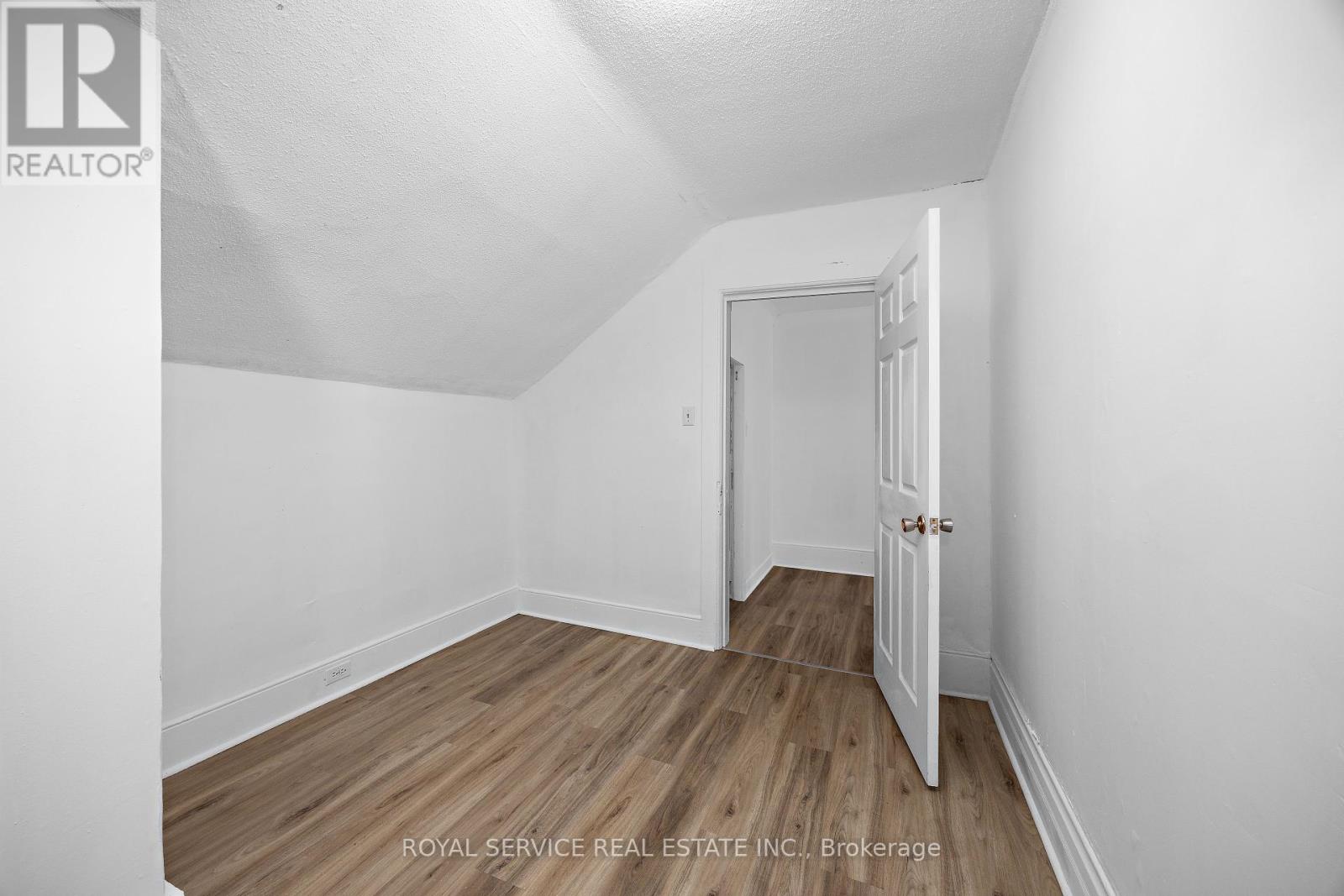 73 King Street W, Cavan Monaghan (Millbrook Village), Ontario  L0A 1G0 - Photo 36 - X12409188