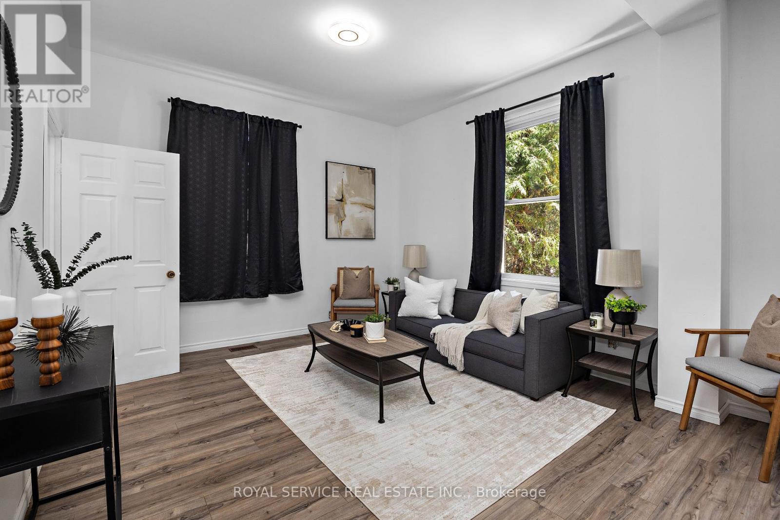 73 King Street W, Cavan Monaghan (Millbrook Village), Ontario  L0A 1G0 - Photo 6 - X12409188