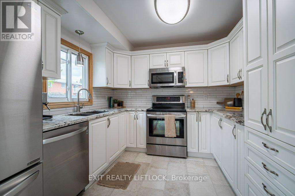38 Clearview Court, Peterborough (Monaghan Ward 2), Ontario  K9K 2A3 - Photo 15 - X12409192