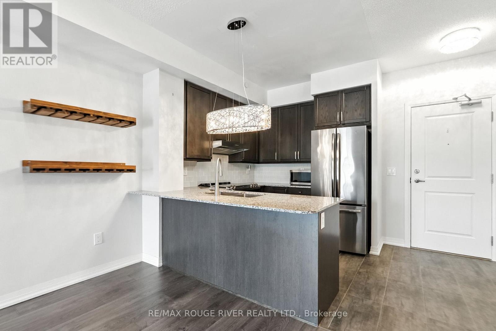 206 - 70 Shipway Avenue, Clarington (Newcastle), Ontario  L1B 0A1 - Photo 8 - E12409336