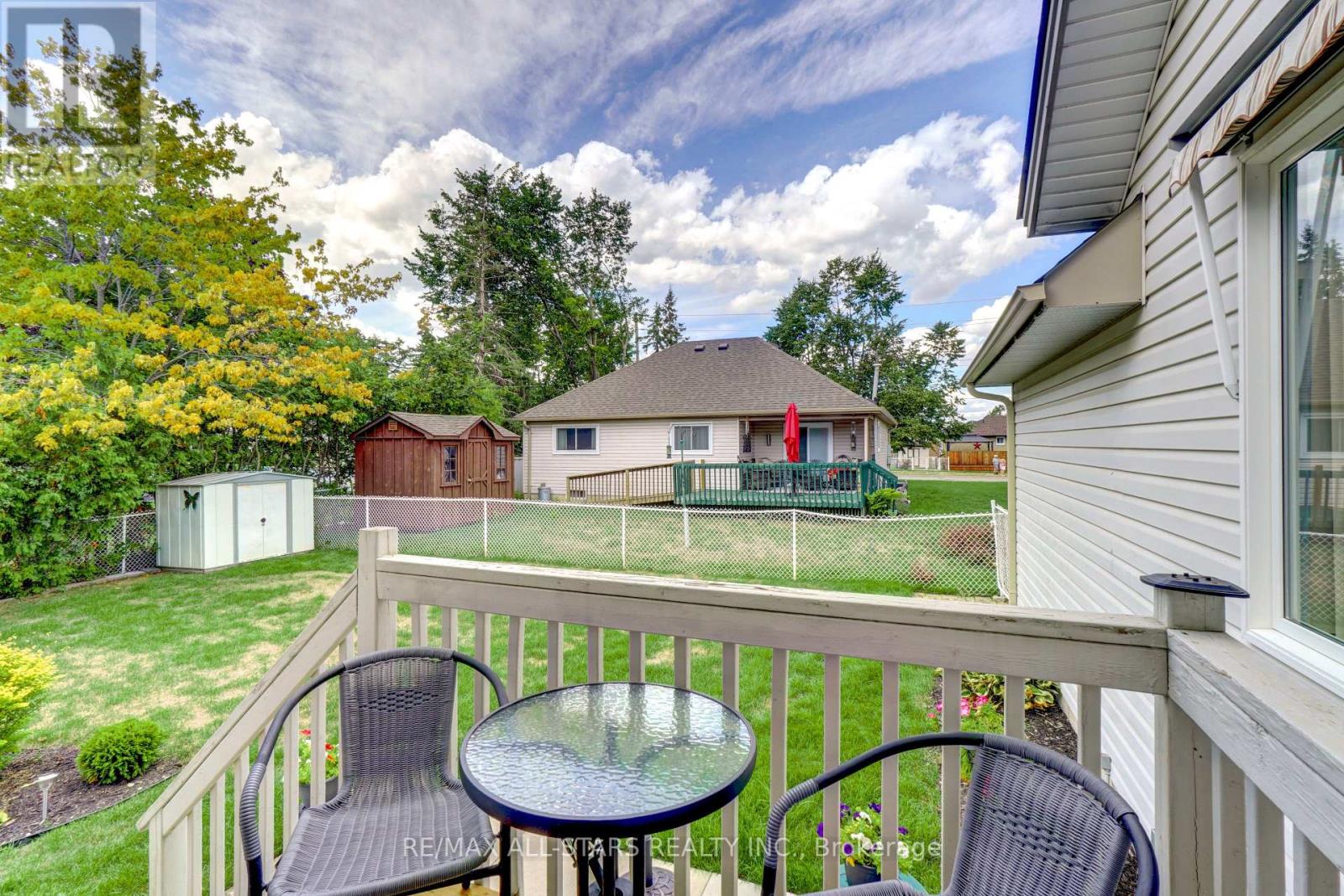 45 Lori Boulevard, Kawartha Lakes (Lindsay), Ontario  K9V 6B6 - Photo 18 - X12409390