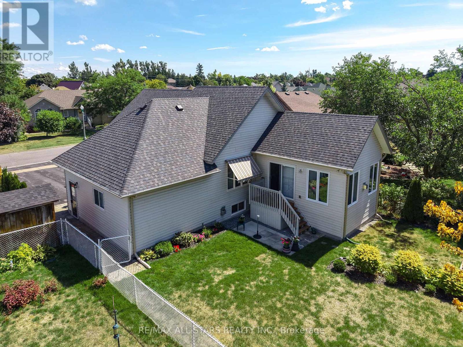 45 Lori Boulevard, Kawartha Lakes (Lindsay), Ontario  K9V 6B6 - Photo 40 - X12409390
