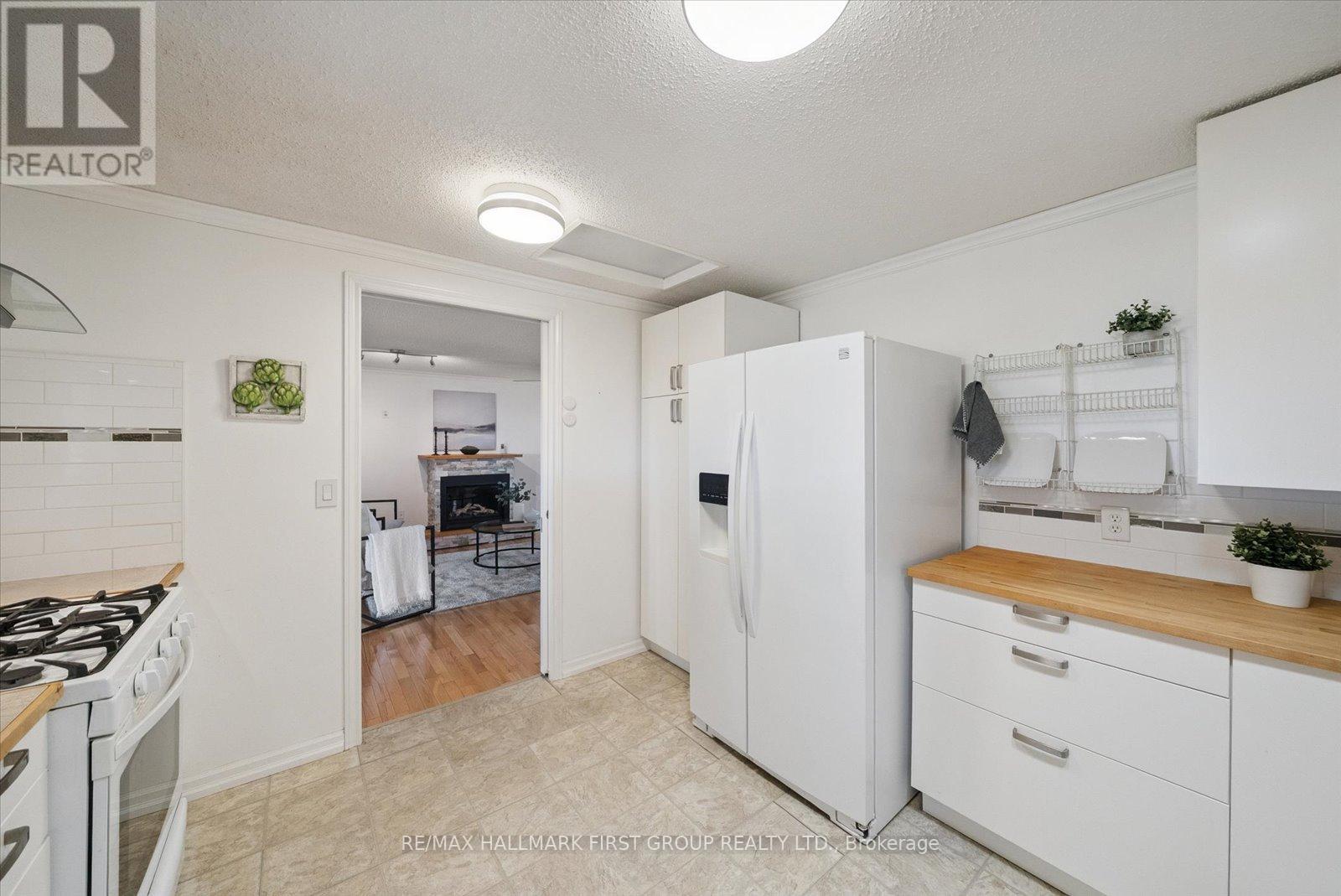 27 Wilmot Trail, Clarington (Bowmanville), Ontario  L1B 1A1 - Photo 12 - E12409557