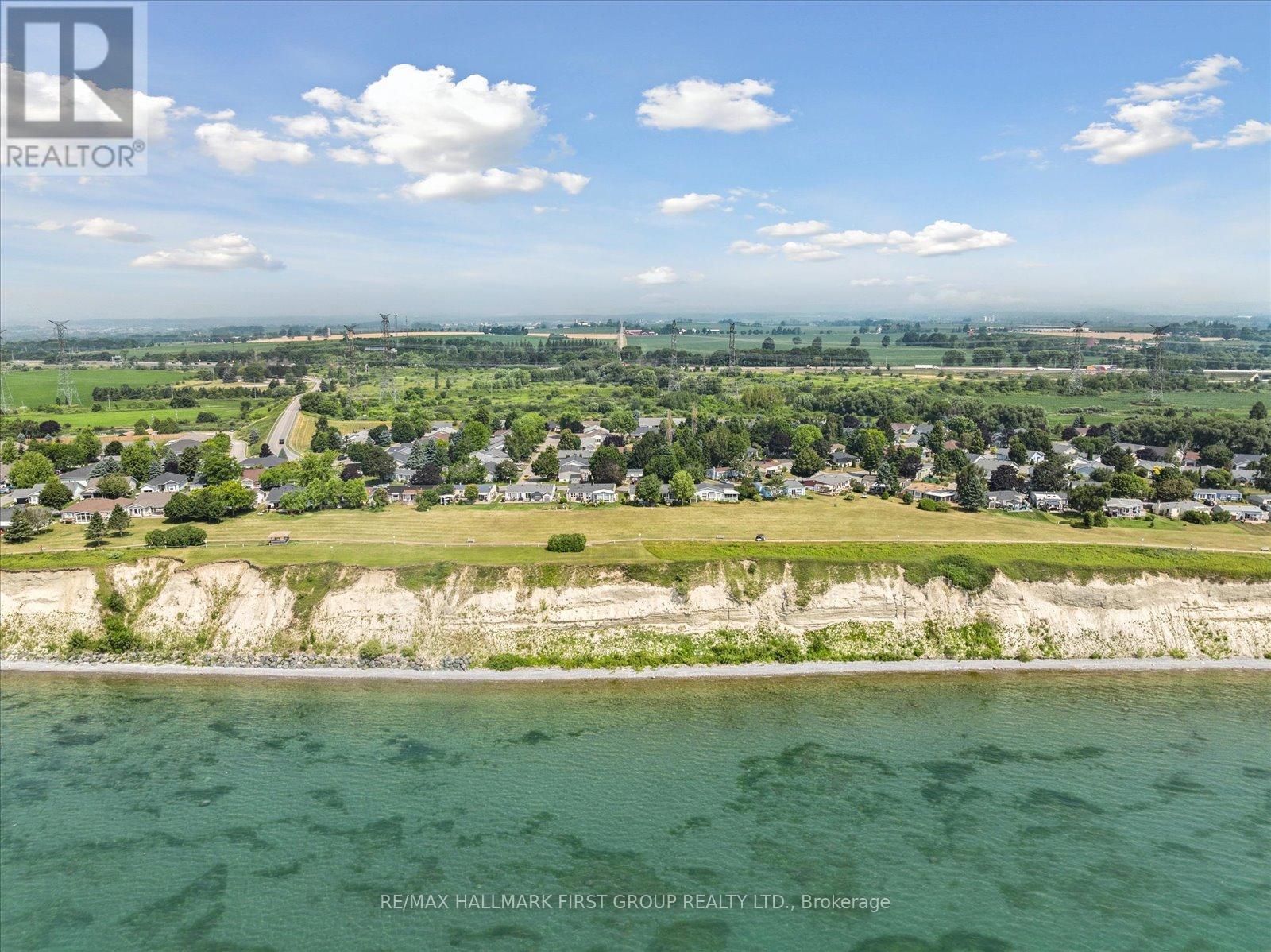 27 Wilmot Trail, Clarington (Bowmanville), Ontario  L1B 1A1 - Photo 2 - E12409557