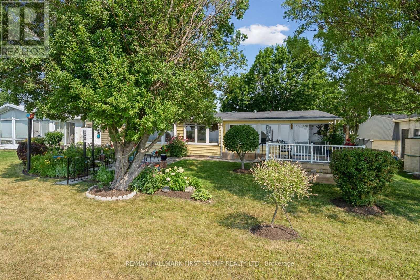 27 Wilmot Trail, Clarington (Bowmanville), Ontario  L1B 1A1 - Photo 5 - E12409557