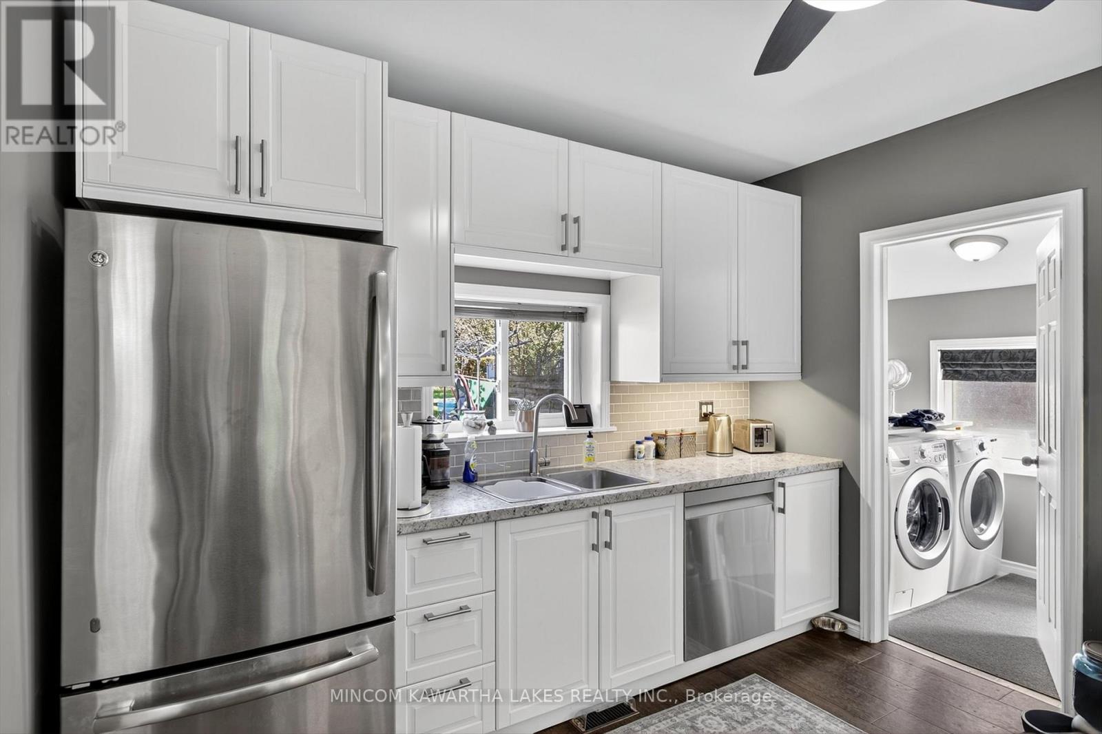 644 Lundys Lane, Peterborough (Otonabee Ward 1), Ontario  K9J 4J8 - Photo 11 - X12409585