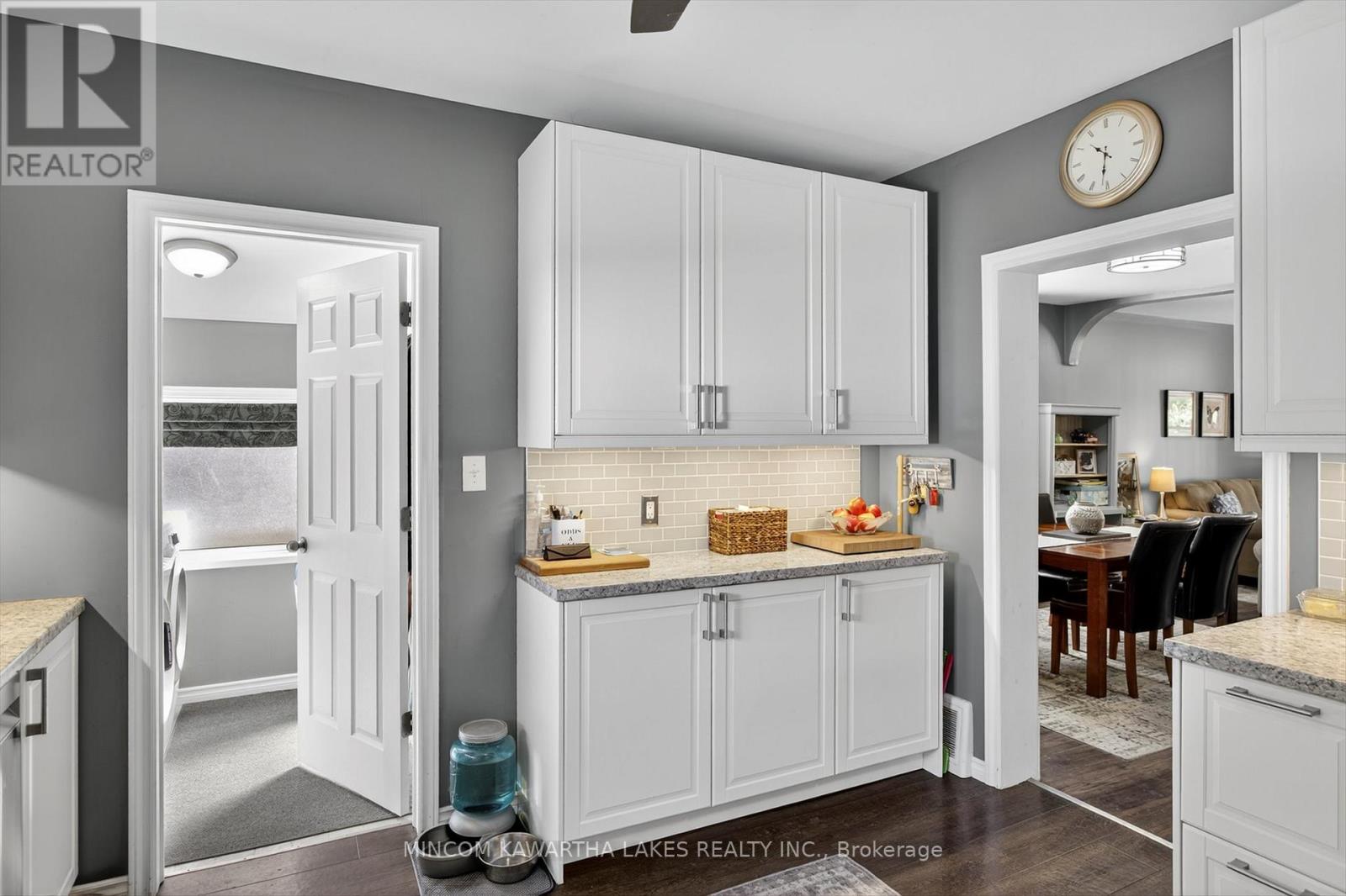 644 Lundys Lane, Peterborough (Otonabee Ward 1), Ontario  K9J 4J8 - Photo 12 - X12409585