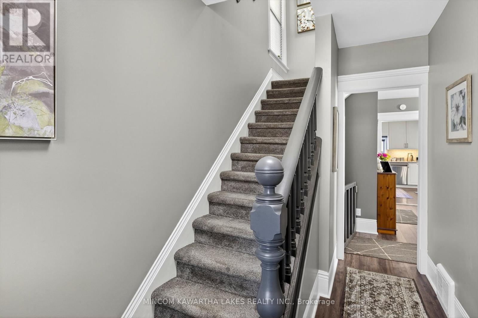 644 Lundys Lane, Peterborough (Otonabee Ward 1), Ontario  K9J 4J8 - Photo 15 - X12409585