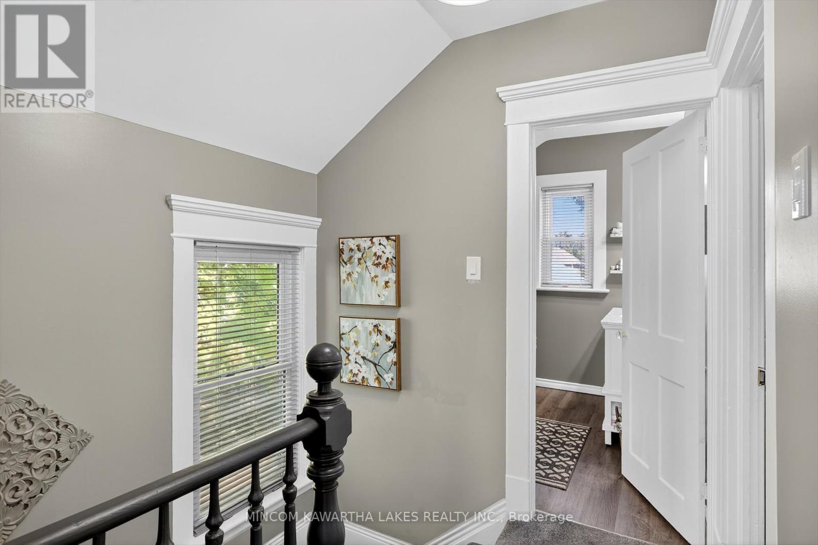 644 Lundys Lane, Peterborough (Otonabee Ward 1), Ontario  K9J 4J8 - Photo 16 - X12409585