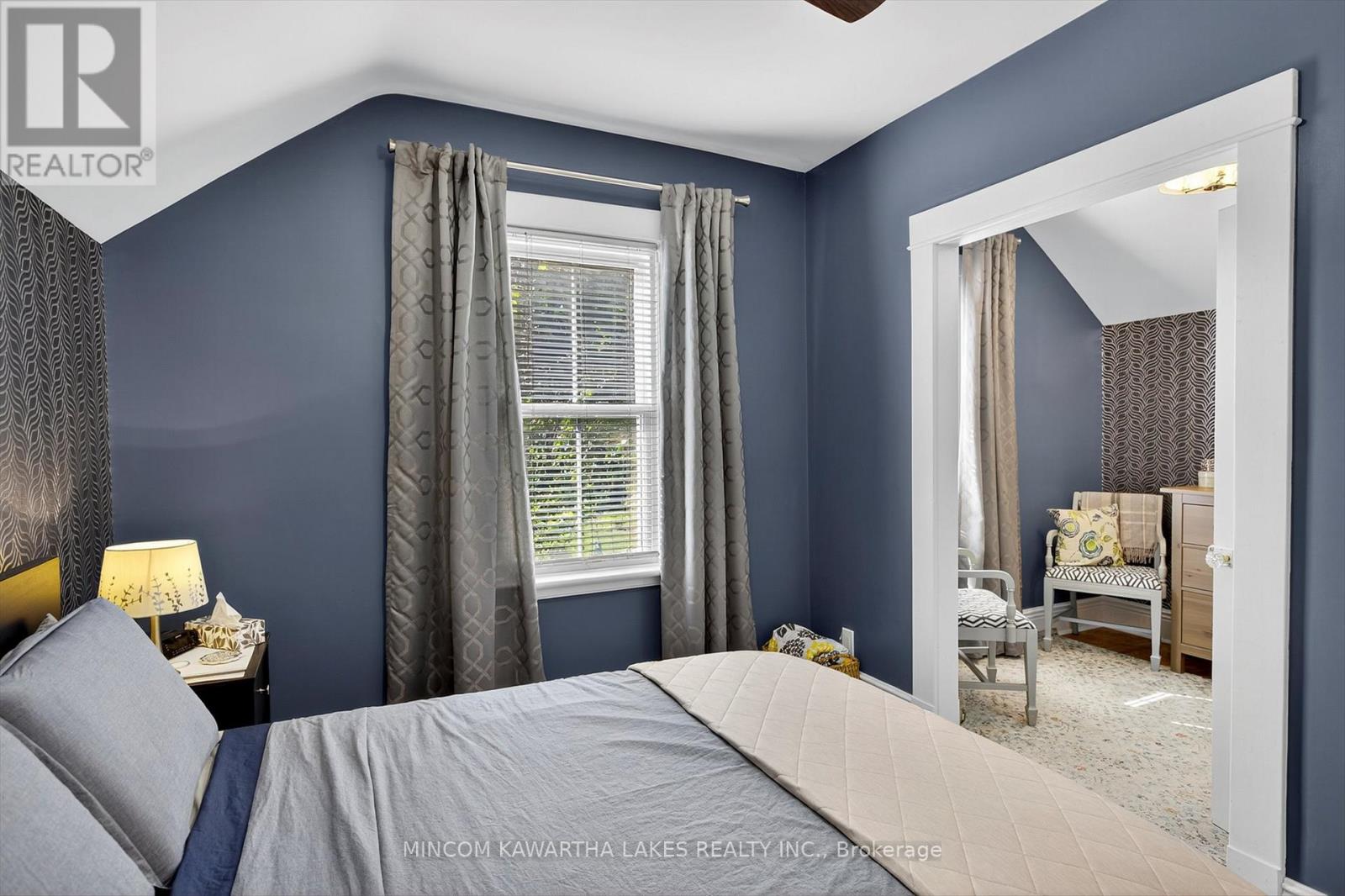 644 Lundys Lane, Peterborough (Otonabee Ward 1), Ontario  K9J 4J8 - Photo 18 - X12409585