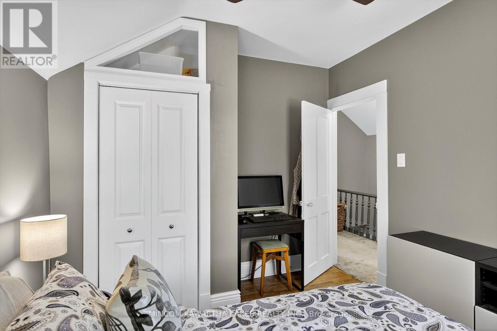 644 Lundys Lane, Peterborough (Otonabee Ward 1), Ontario  K9J 4J8 - Photo 22 - X12409585