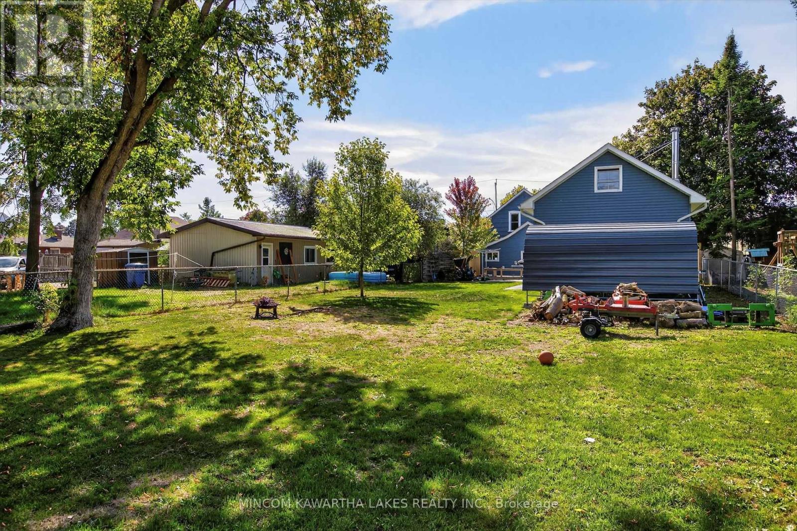 644 Lundys Lane, Peterborough (Otonabee Ward 1), Ontario  K9J 4J8 - Photo 42 - X12409585