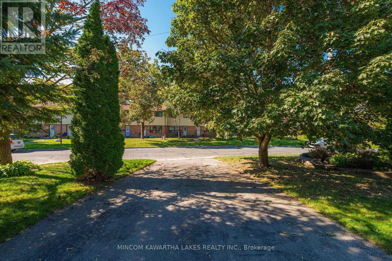 850 Hemlock Street, Peterborough (Northcrest Ward 5), Ontario  K9H 7P2 - Photo 4 - X12409772