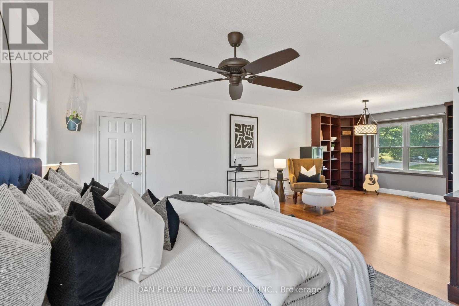 478 Telecom Road, Kawartha Lakes (Manvers), Ontario  L0A 1K0 - Photo 15 - X12409654