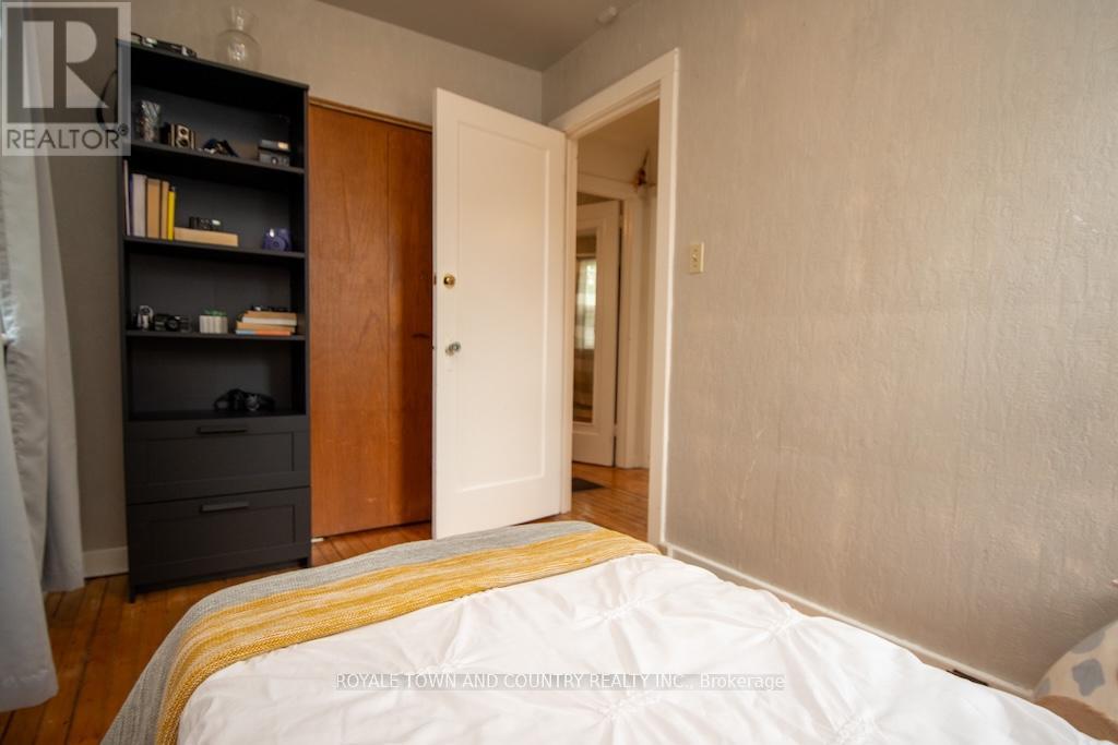 32 Adelaide Street S, Kawartha Lakes (Lindsay), Ontario  K9V 3J7 - Photo 18 - X12410336