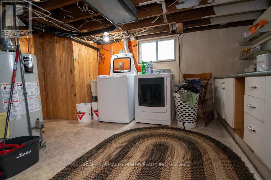 32 Adelaide Street S, Kawartha Lakes (Lindsay), Ontario  K9V 3J7 - Photo 25 - X12410336