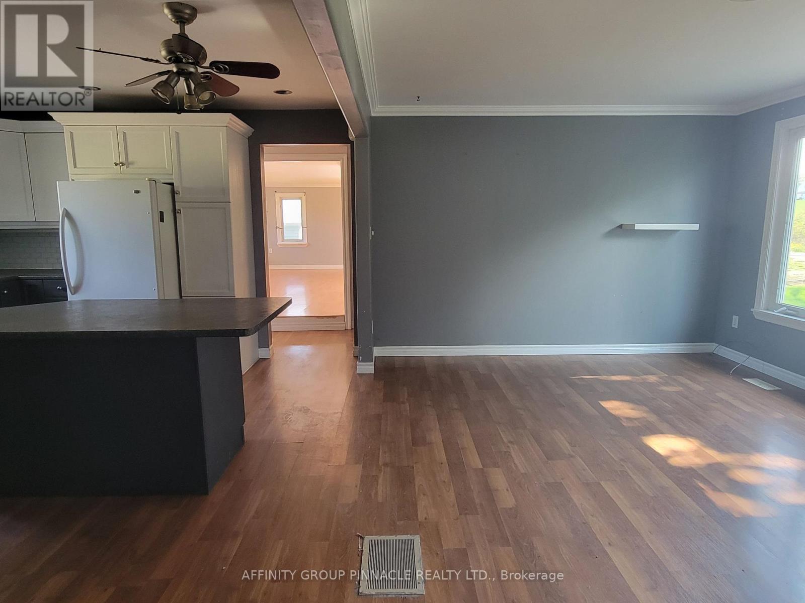 695 Ski Hill Road, Kawartha Lakes (Manvers), Ontario  L0A 1A0 - Photo 19 - X12410470