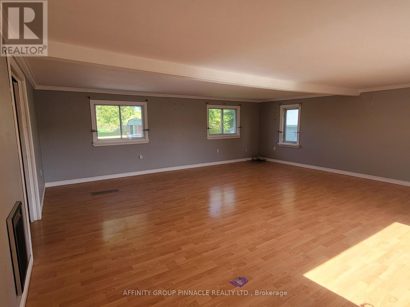 695 Ski Hill Road, Kawartha Lakes (Manvers), Ontario  L0A 1A0 - Photo 20 - X12410470