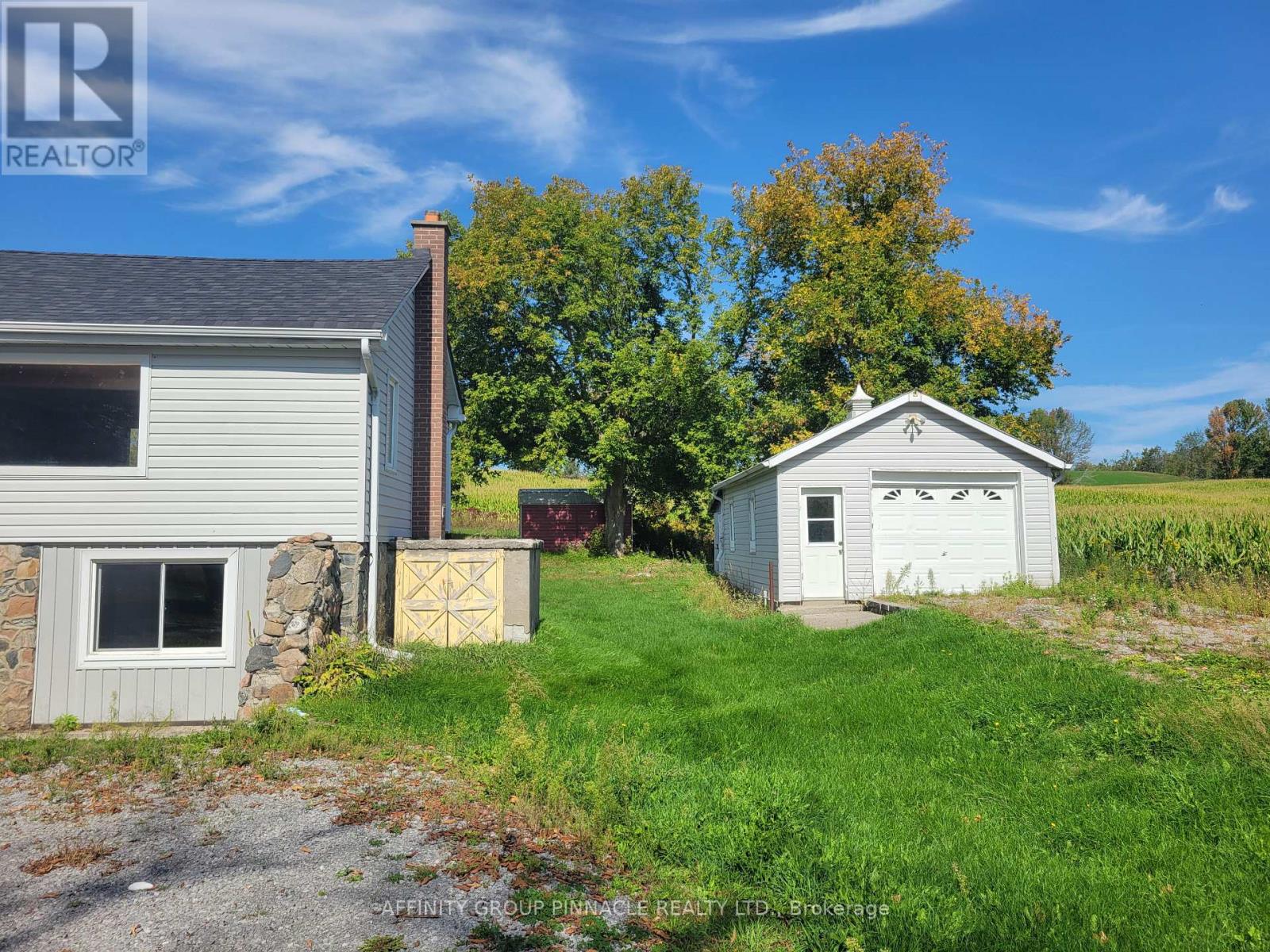695 Ski Hill Road, Kawartha Lakes (Manvers), Ontario  L0A 1A0 - Photo 36 - X12410470