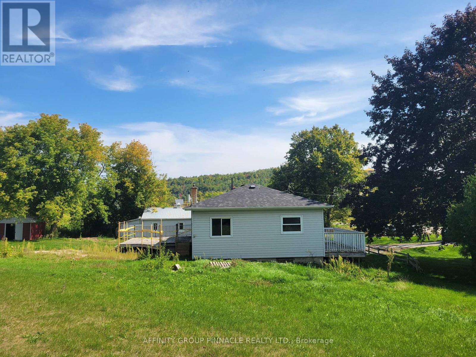 695 Ski Hill Road, Kawartha Lakes (Manvers), Ontario  L0A 1A0 - Photo 43 - X12410470
