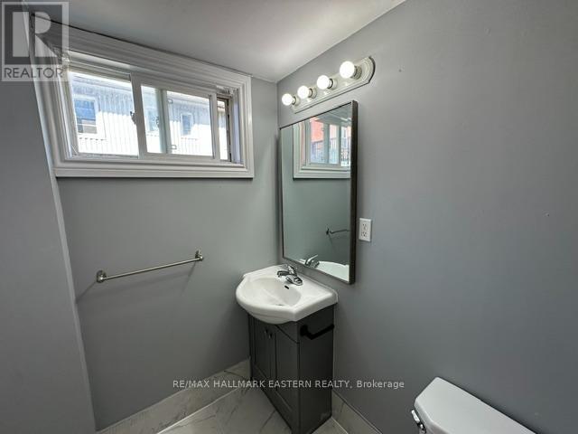 Unit 1 - 293 Dalhousie Street, Peterborough (Town Ward 3), Ontario  K9J 2M6 - Photo 10 - X12410492