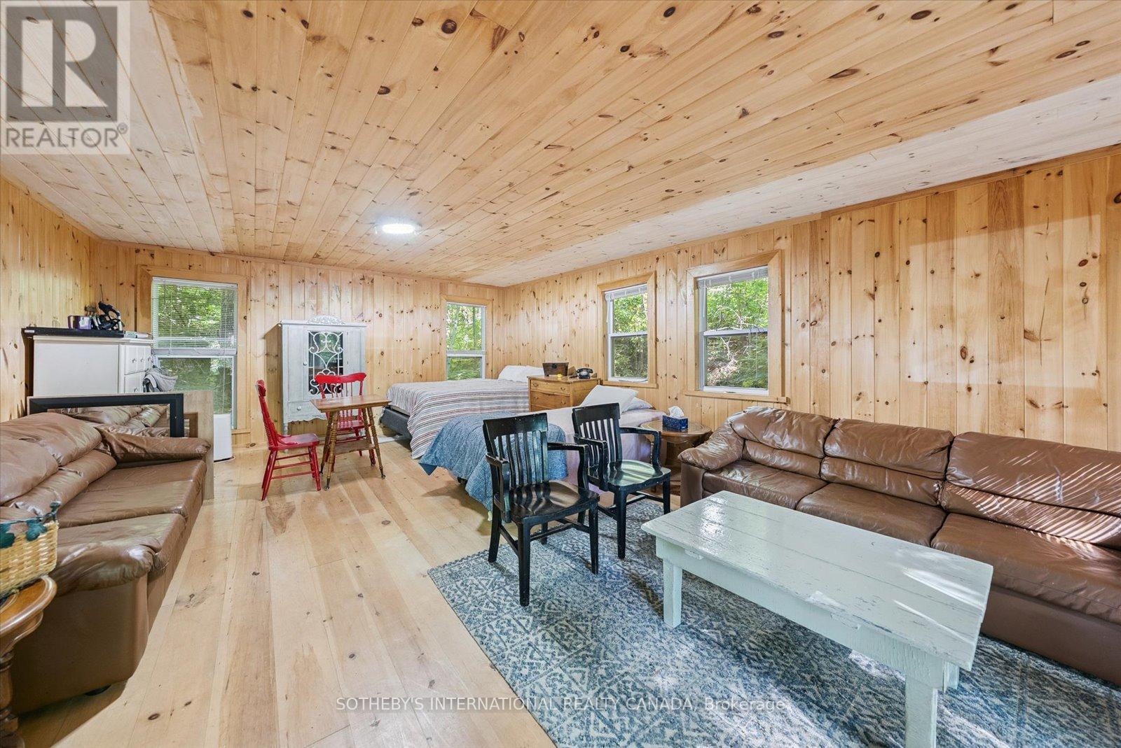 30 Tara Court, Hastings Highlands (Wicklow Ward), Ontario  K0L 2R0 - Photo 40 - X12410318