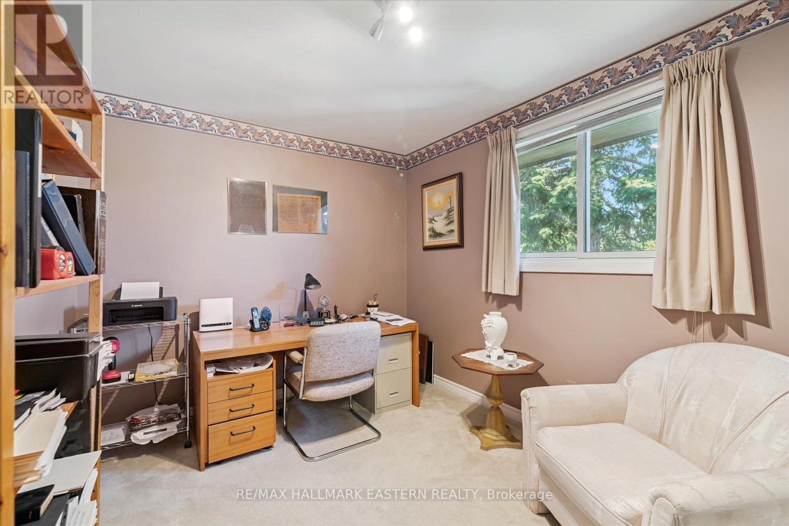 33 Springbrook Drive, Peterborough (Monaghan Ward 2), Ontario  K9J 1L3 - Photo 28 - X12410518