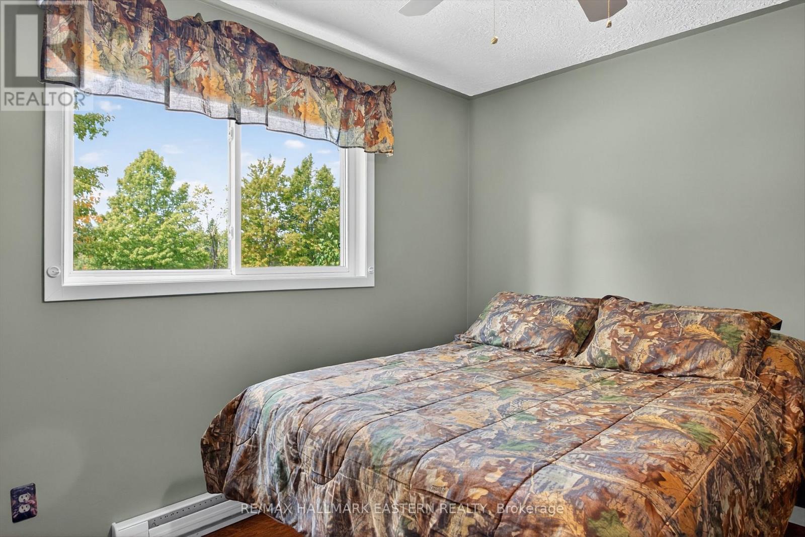 97 Sugarbush Boulevard, Trent Lakes, Ontario  K0L 1J0 - Photo 10 - X12410532