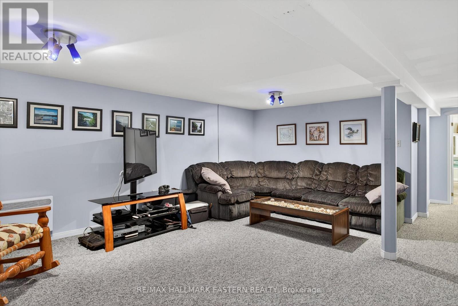 97 Sugarbush Boulevard, Trent Lakes, Ontario  K0L 1J0 - Photo 15 - X12410532