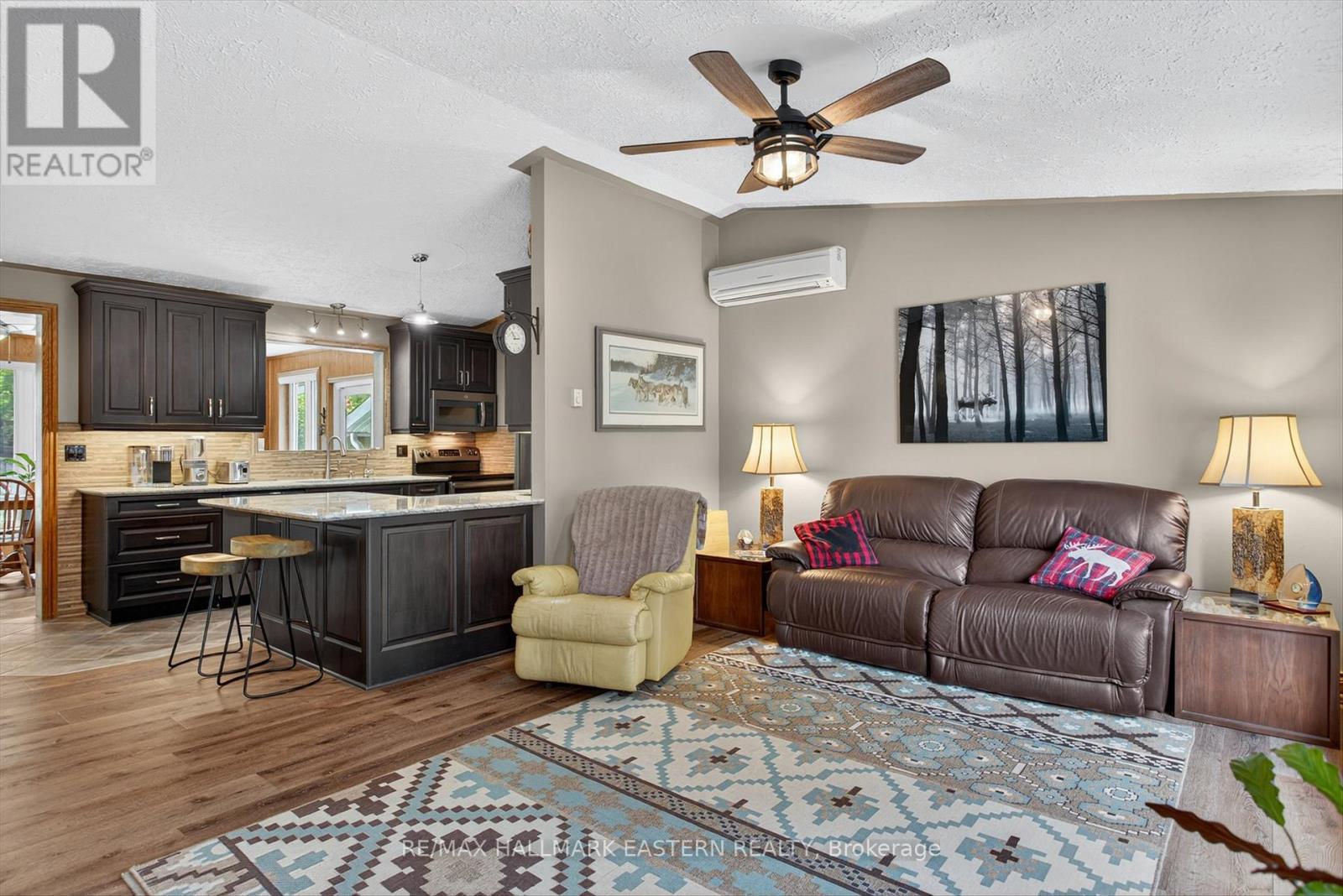 97 Sugarbush Boulevard, Trent Lakes, Ontario  K0L 1J0 - Photo 4 - X12410532