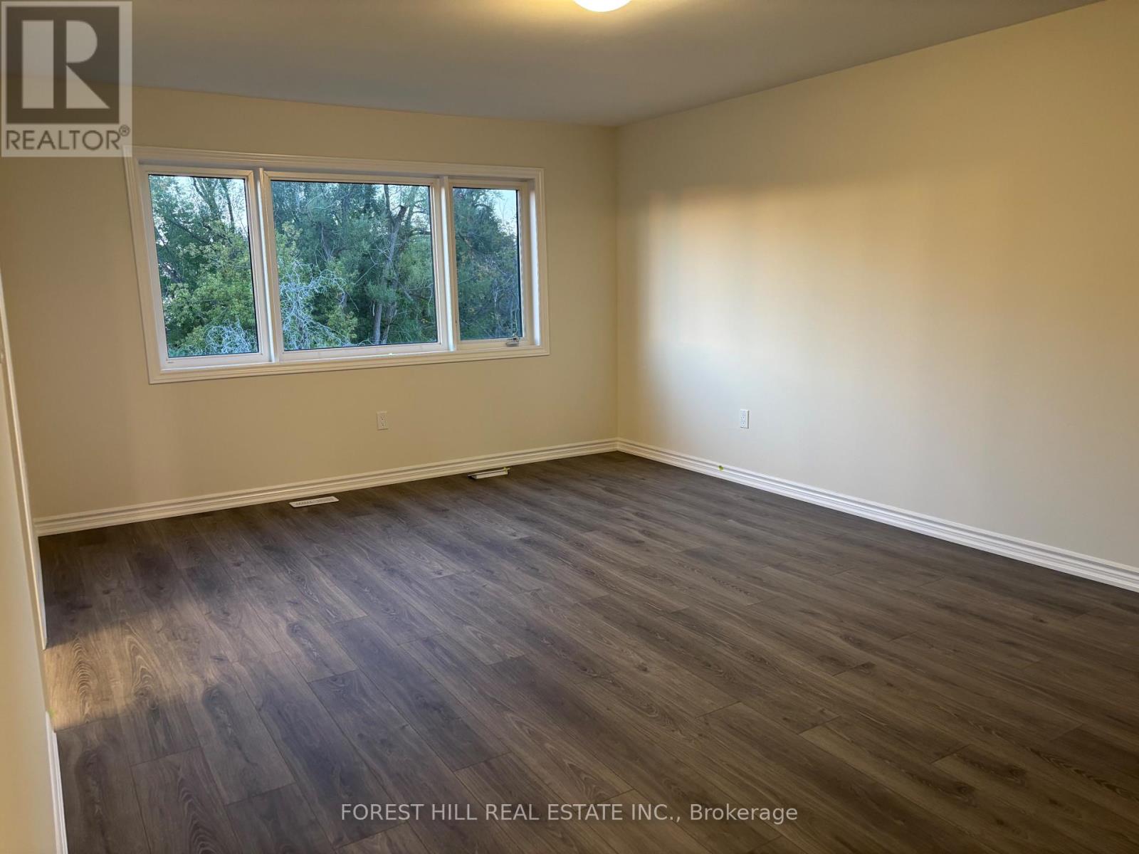 57 Hickey Lane, Kawartha Lakes (Lindsay), Ontario  K9V 5V5 - Photo 19 - X12410474