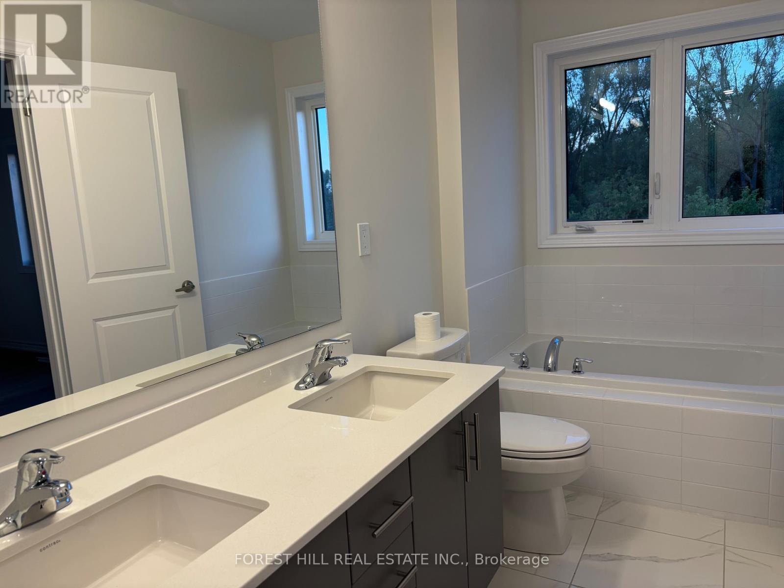 57 Hickey Lane, Kawartha Lakes (Lindsay), Ontario  K9V 5V5 - Photo 20 - X12410474